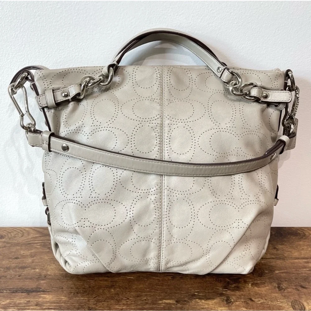 Coach A-1182 hobo purse